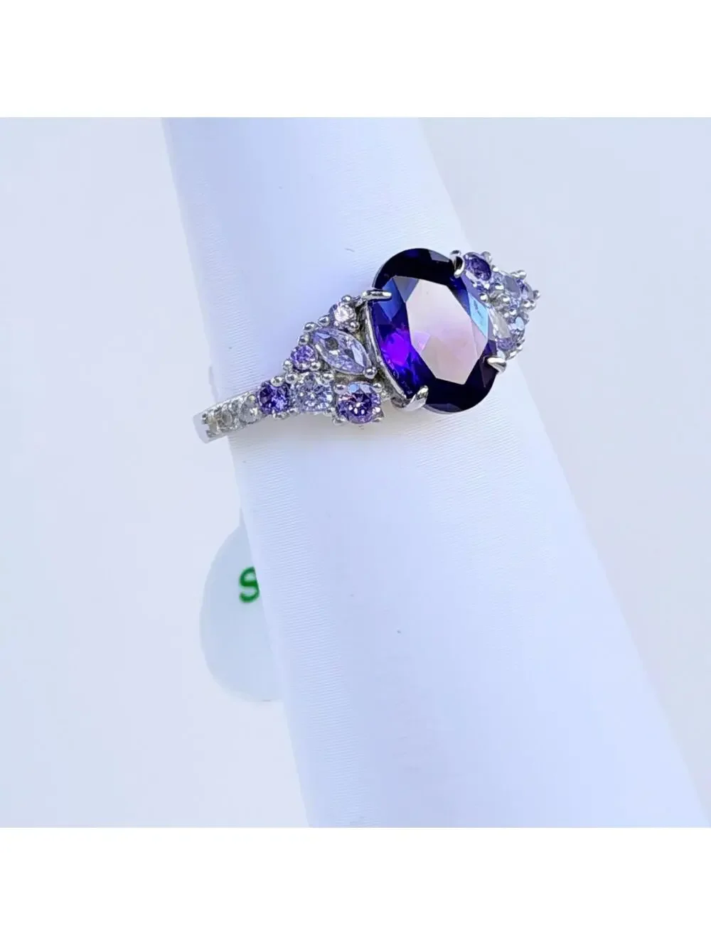 Bomb Party Sterling Club Ring Sz 8 Gradient of Amethyst on .925 Sterling Silver